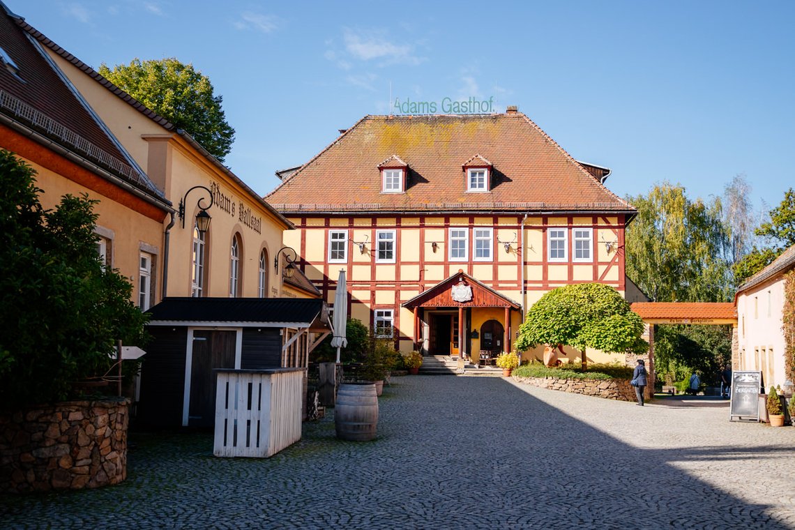 Innenhof von Adams Gasthof in Moritzburg