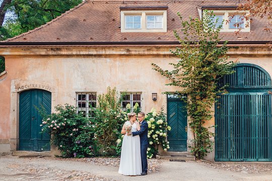 Jana-Daniel-Freie-Trauung-in-der-Villa-Sorgenfrei-in-Radebeul-Featured