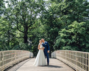 Jana-Kay-unvergessliche-Hochzeit-im-Palais-Grosser-Garten-in-Dresden-Featured