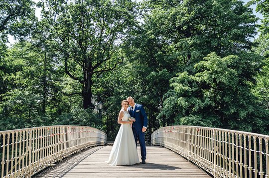 Jana-Kay-unvergessliche-Hochzeit-im-Palais-Grosser-Garten-in-Dresden-Featured