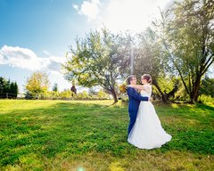 Julia-David-Hochzeit-im-Klosterpark-Altzella-Featured