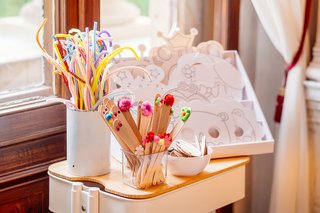 Bastel und Malutensilien für Kinder auf einer Hochzeit in Dresden
