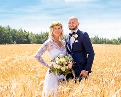 Kirstin-Danny-Standesamtliche-Hochzeit-in-der-Nikolaikirche-Freiberg-Featured