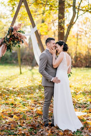 Love it Again Hochzeitskleid Second Hand Brautmoden Dresden.jpg