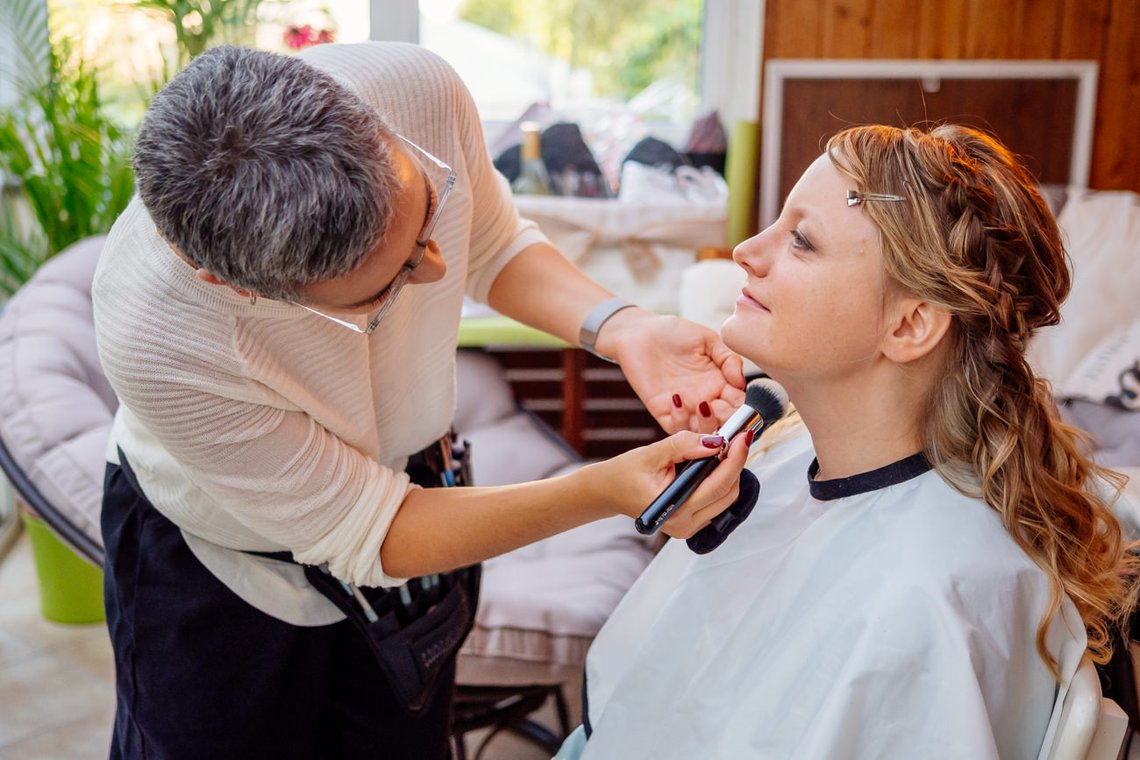 Styling der Braut am Hochzeitstag