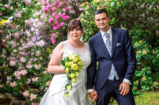 Susanne-Frank-Hochzeit-auf-Schloss-Burgk-in-Freital-Featured