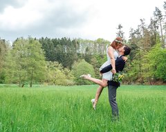 Ulrike-Sebastian-Freie-Trauung-in-der-Bockmuhle-Hohnstein-Featured