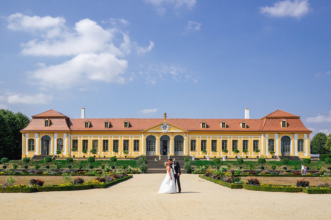 Yvonne-Holger-Hochzeit-im-Barockgarten-Grosssedlitz-Featured